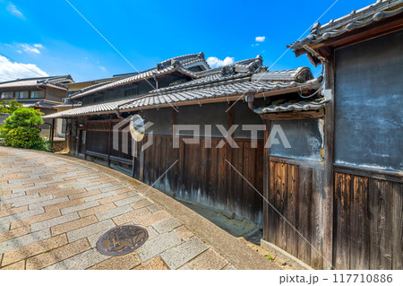 大阪府　太子町の町並み 117710886