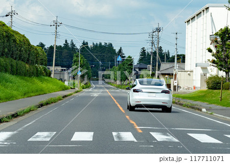 危険運転　追い越し/逆走 117711071