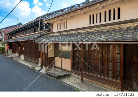 奈良県　橿原市　八木の町並み 117711522