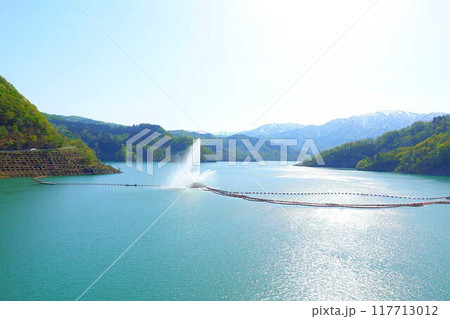 寒河江ダム　月山湖　大噴水　月山　西川町 117713012