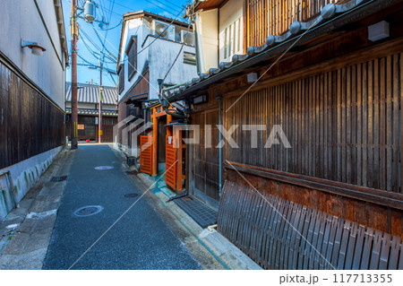 奈良県 ならまち 元林院町の町並み 奈良県 ならまち 元林院町の町並み 117713355