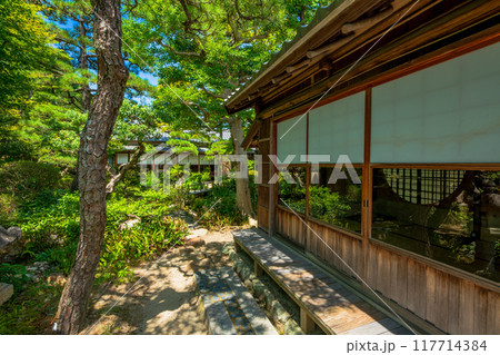 愛知県　西尾市　尚古荘庭園 117714384