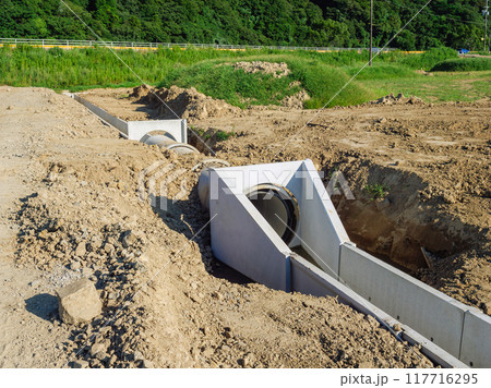 排水設備工事の現場 117716295