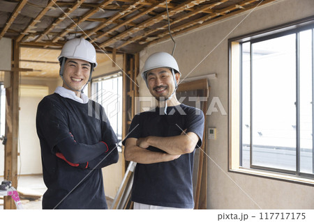 内装解体現場　リノベーション　リフォーム　 117717175