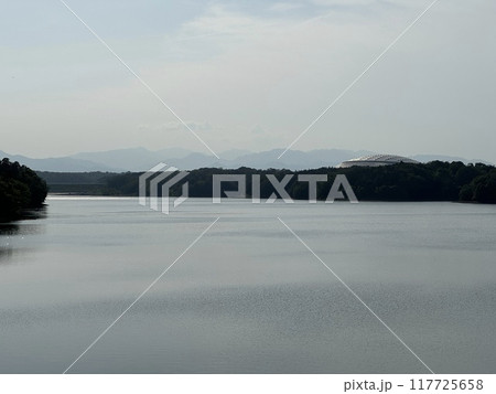 多摩湖 村山貯水池 多摩湖 村山貯水池 117725658