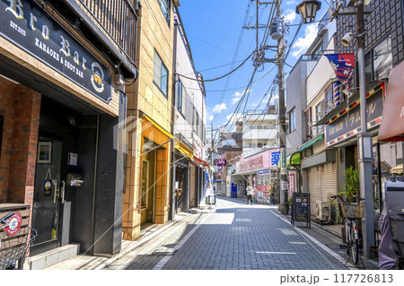 東京都狛江市の都市風景　和泉多摩川駅 117726813