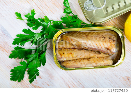Mackerel fillets in sunflower oil Mackerel fillets in sunflower oil 117727420