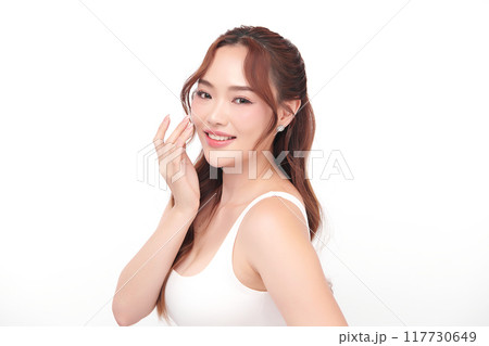 Beautiful young asian woman with clean fresh skin on white background, Face care, Facial treatment, Cosmetology, beauty and spa, Asian women portrait. Beautiful young asian woman with clean fresh skin on white background, Face care, Facial treatment, Cosmetology, beauty and spa, Asian women portrait. 117730649