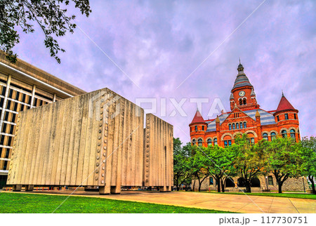 John F. Kennedy Memorial Plaza and Old Red Courthouse in Dallas - Texas, United States 117730751