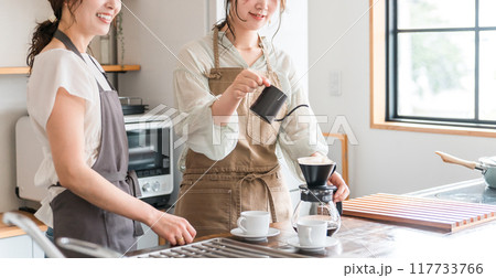 ◉STARBUCKS COFFEECAFE➕コーヒーショップ女性店員セット ◉STARBUCKS