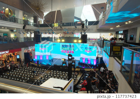 躍動するフィリピン - マニラでの韓国イベント 　都市景観（2023年9月） 117737423