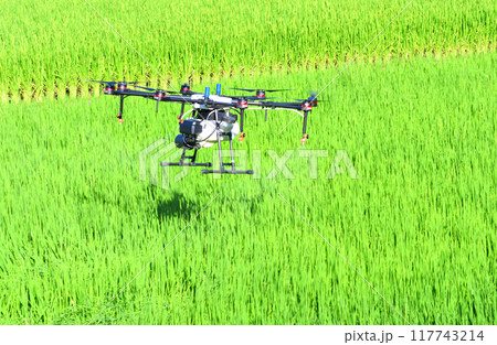 農業用ドローンによる農薬散布 117743214