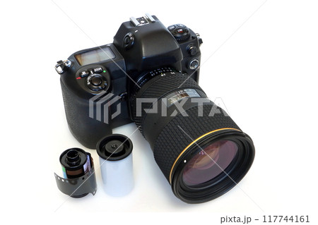 フイルムカメラ（一眼レフカメラ） 117744161