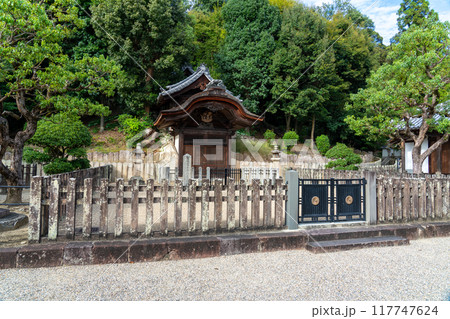 上之太子　叡福寺　聖徳太子御廟2　大阪府南河内郡太子町 117747624