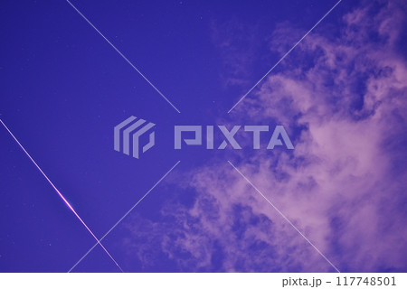 ペルセウス座流星群の火球 ペルセウス座流星群の火球 117748501