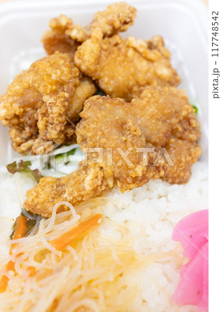 美味しい唐揚げ弁当 117748542