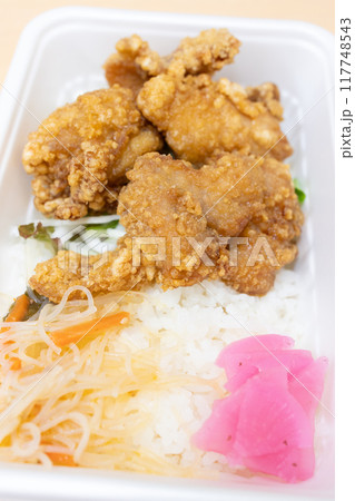 美味しい唐揚げ弁当 117748543