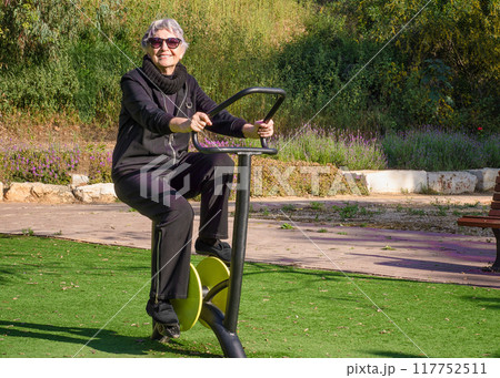 Empowering Seniors Through Exercise: 76-Year-Old Woman's Park Workout Inspires Healthy Lifestyle for All Ages. 117752511