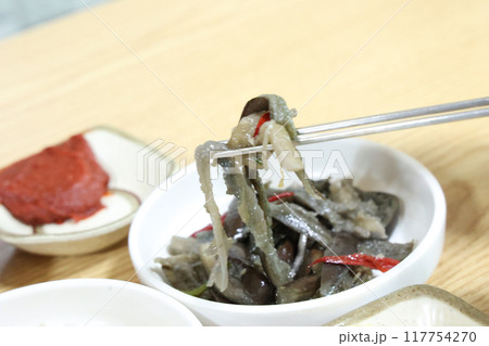 korea food Stir fried Eggplant 117754270