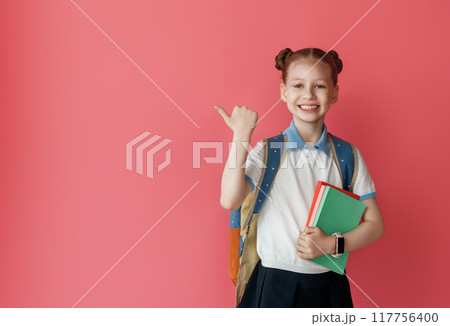 girl is ready to back to school 117756400