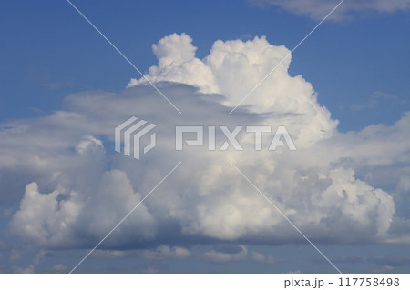 発達する積乱雲 不安定な大気 発達する積乱雲 不安定な大気 117758498