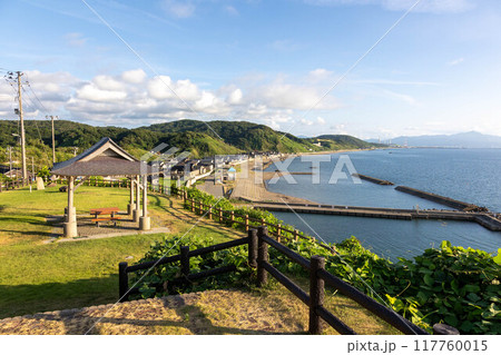 夕日が丘公園からの風景　新潟県柏崎市椎谷鼻 117760015