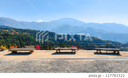 妻籠宿～馬籠宿トレイル（秋）：馬籠陣場上展望台 117761522