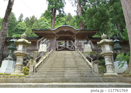 紙祖神 岡太神社・大瀧神社　里宮の神門 117761769