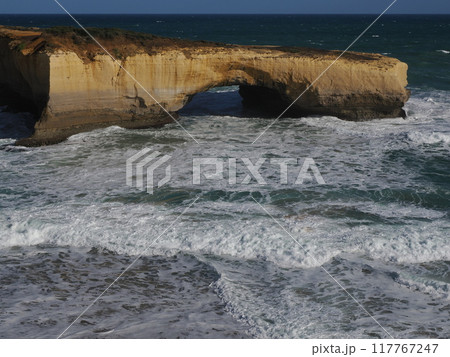 ロンドン橋岩 周辺の景観 Australia Victoria ロンドン橋岩 周辺の景観 Australia Victoria 117767247