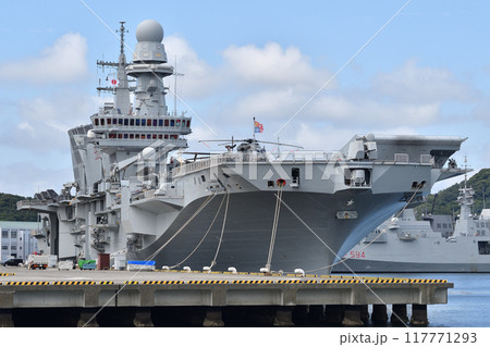 イタリア海軍軽空母カヴール イタリア海軍軽空母カヴール 117771293