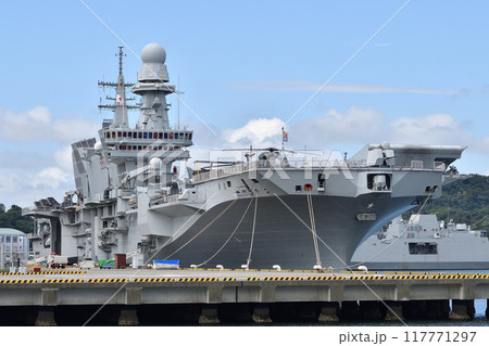 イタリア海軍軽空母カヴール 117771297
