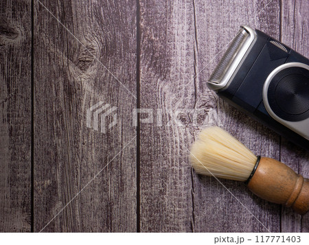 The shave and brush on wood table men concept. 117771403