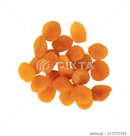 heap of dried apricots isolated on white background heap of dried apricots isolated on white background 117772933