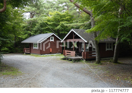 山梨県のPICA富士西湖キャンプ施設で撮影。 117774777