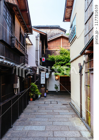 Street in Higashiyama District in Kyoto Japan 117781639