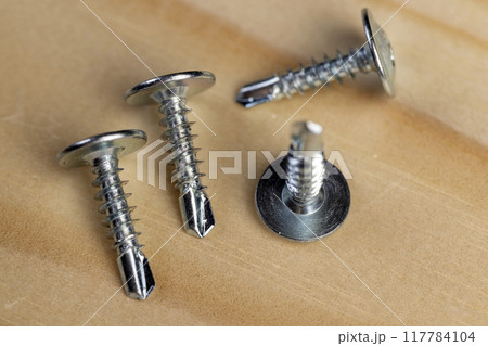 steel self-tapping screws for working with wooden products 117784104