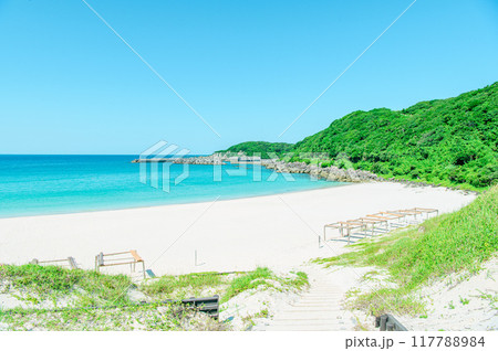 種子島の綺麗な青い海 種子島の綺麗な青い海 117788984