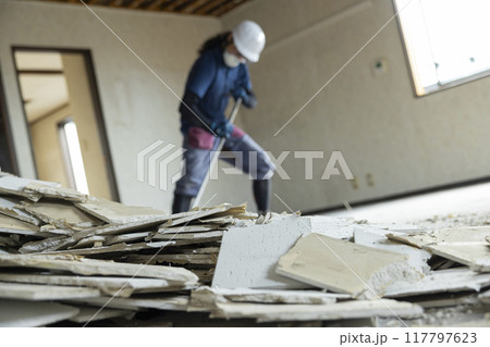 内装解体現場　リノベーション　リフォーム 117797623