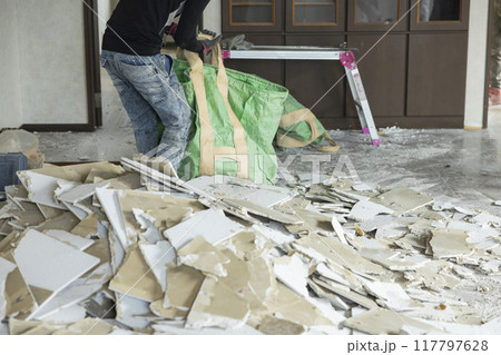 内装解体現場　リノベーション　リフォーム 117797628