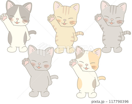 手を挙げる色んな猫のセット 117798396