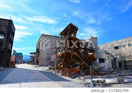 能登半島地震　燃え尽きたビル　朝市通り　輪島市 117802704
