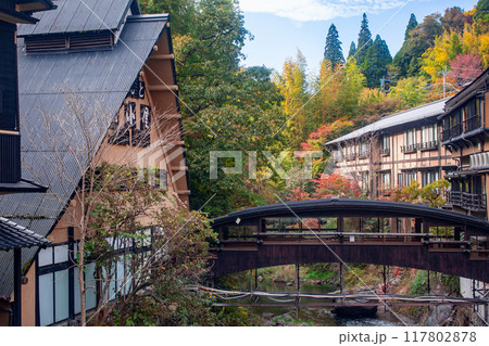 黒川温泉の紅葉 117802878