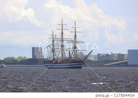 イタリア帆船「Amerigo Vespucci」号 117804459