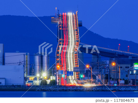 江島大橋（ベタ踏み坂）の夜景 117804675