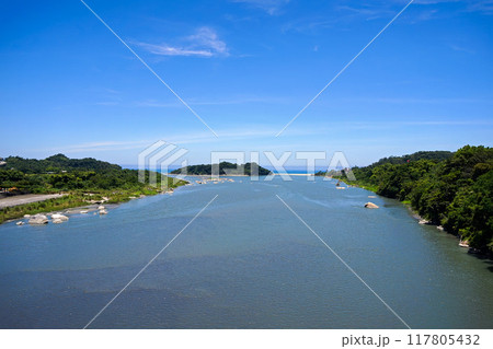 【台湾/花蓮県・豊浜郷】奚卜蘭島の風景(長虹橋からの眺望) 【台湾/花蓮県・豊浜郷】奚卜蘭島の風景(長虹橋からの眺望) 117805432