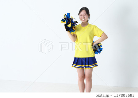 笑顔のチアガール 117805693