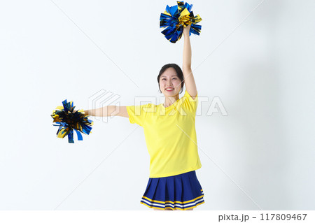 笑顔のチアガール 117809467