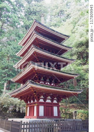 奈良県 室生寺・五重塔 奈良県 室生寺・五重塔 117809945