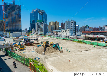 大阪市北区 東海道線支線地下化で出来た地上部の更地 大阪市北区 東海道線支線地下化で出来た地上部の更地 117811813