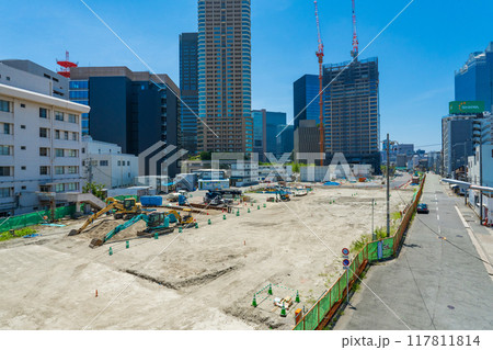 大阪市北区　東海道線支線地下化で出来た地上部の更地 117811814